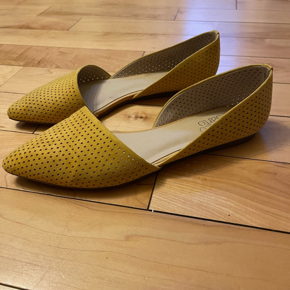 Franco Sarto Yellow Women's Flats